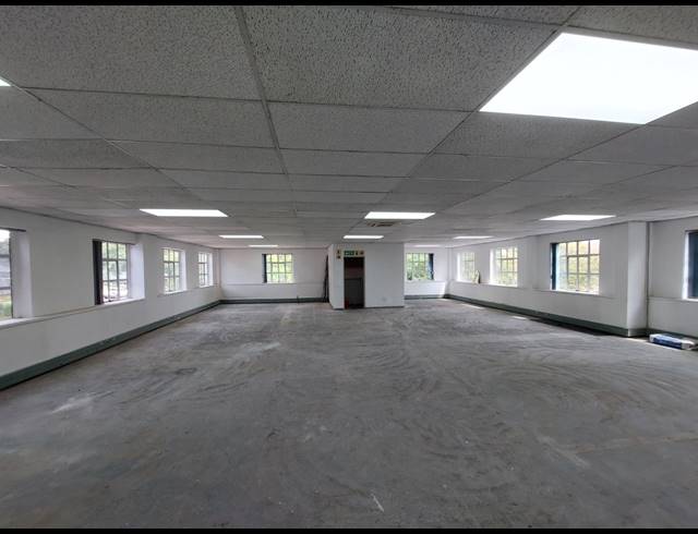 199M² OFFICE TO LET IN BRYANSTON